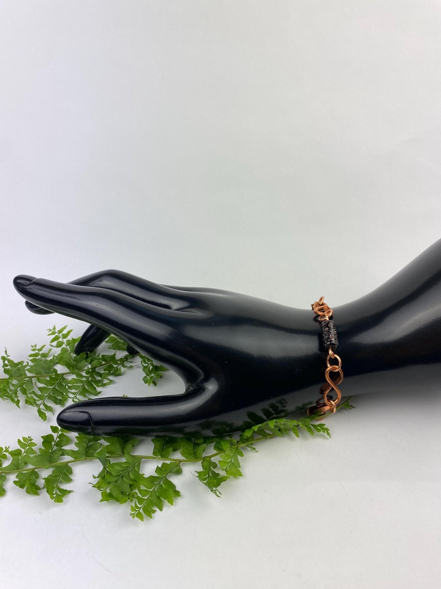 Copper Infinity Bracelet | Handmade | Llandere Jewelry - Llandere Jewelry
