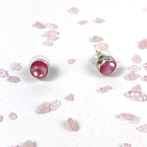 Dark pink resin pearl stud earring - Llandere Jewelry