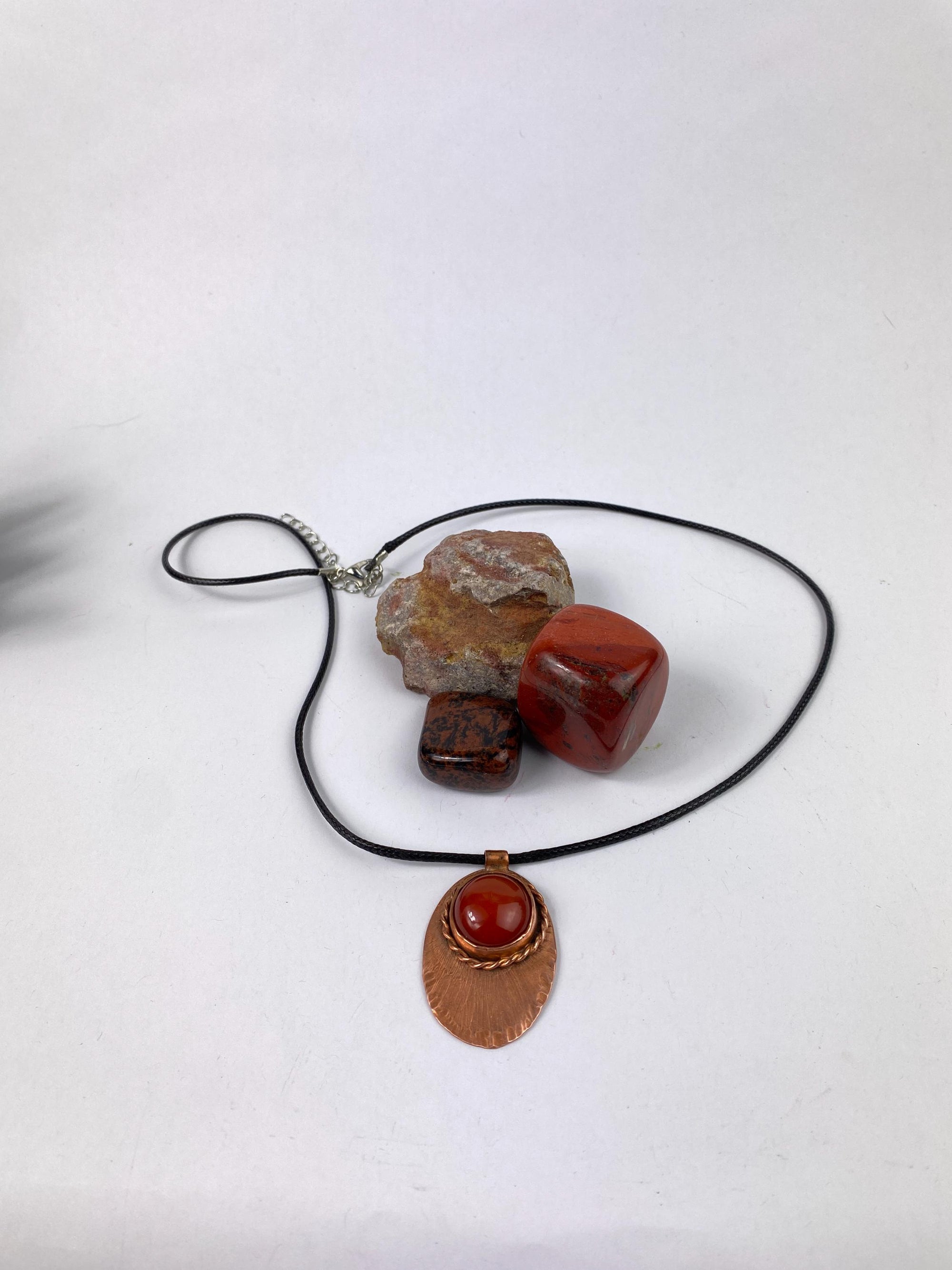 Jasper agate copper fan pendant necklace