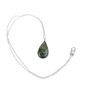 Labradorite Teardrop Pendant Necklace – Elegance in Every Glow| Handmade | Llandere Jewelry - Llandere Jewelry