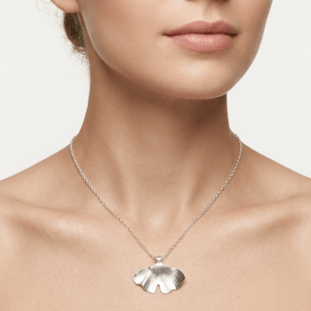 Mermaid Tail Pendant Necklace - Llandere Jewelry