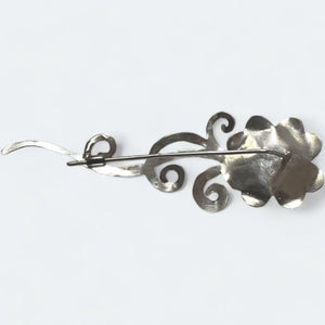Shamrock Brooch sterling silver with real emerald chips set in resin| handmade| Llandere Jewelry - Llandere Jewelry