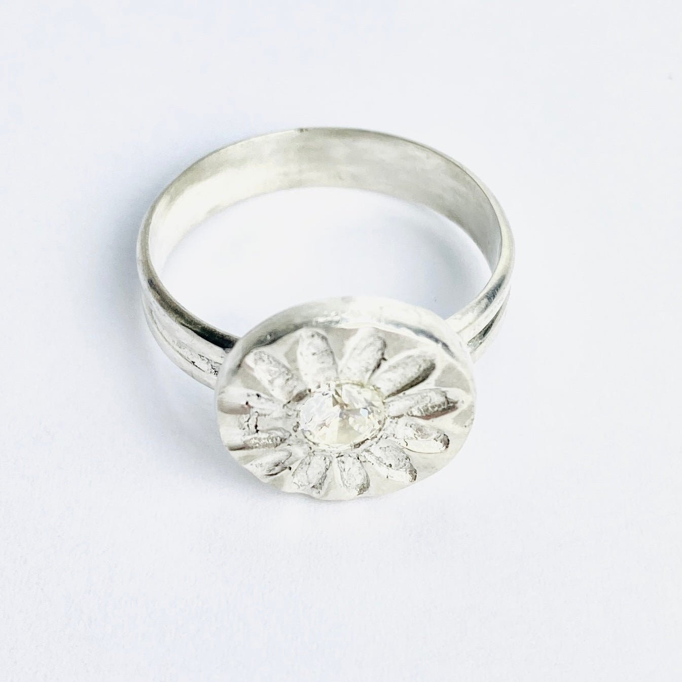 Silver Daisy Ring with White Zirconia - Llandere Jewelry
