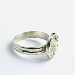 Silver Daisy Ring with White Zirconia - Llandere Jewelry