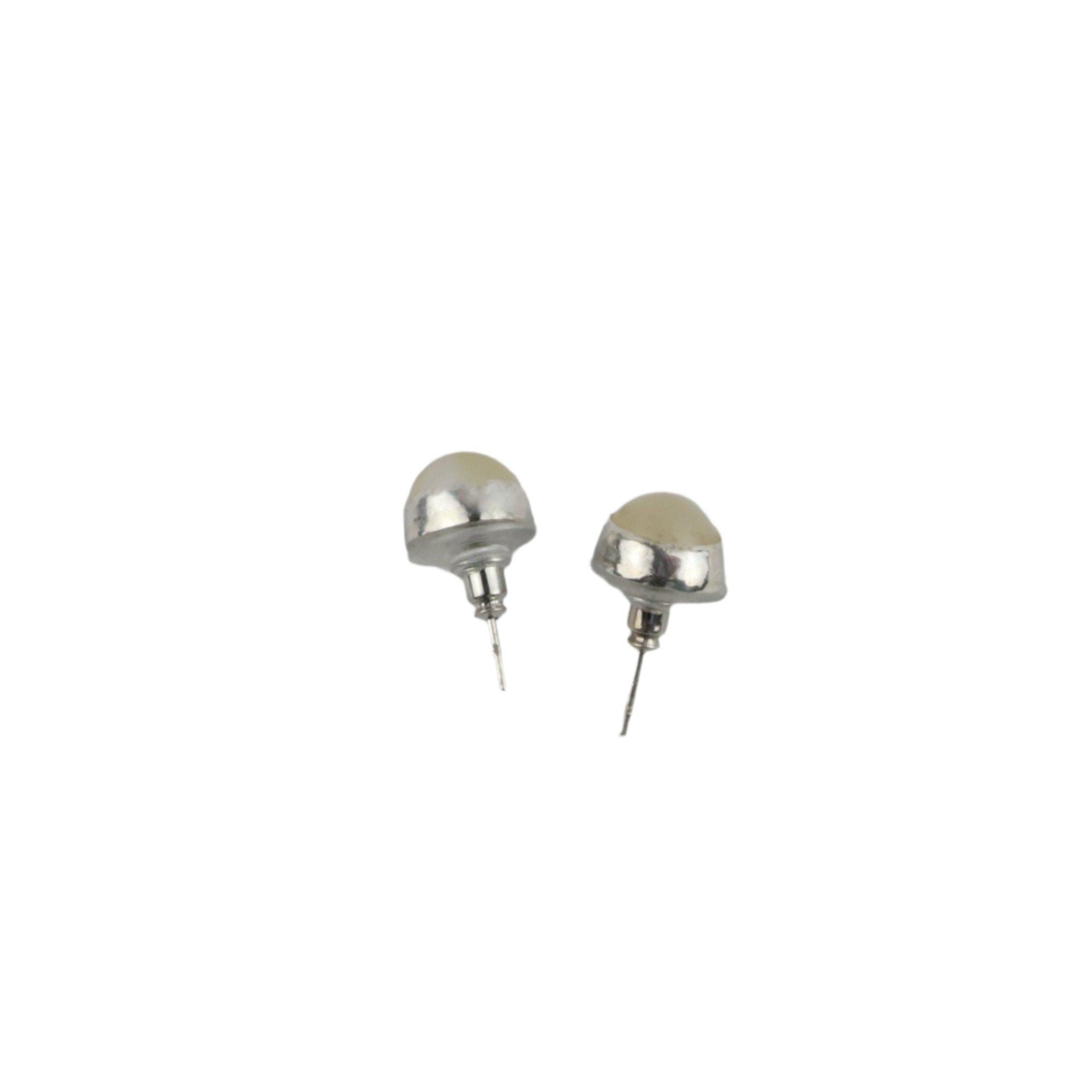 White pearl resin stud earrings - Llandere Jewelry