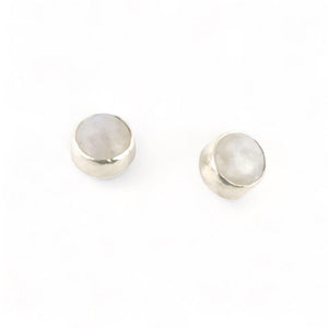 White pearl resin stud earrings - Llandere Jewelry